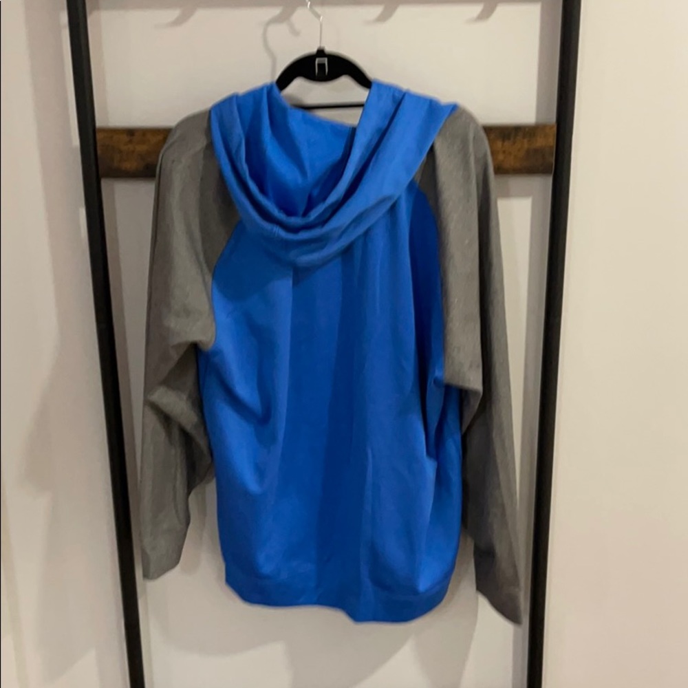Detroit Lions Sports Sweatshirt (Hoodie) - Picture 2 of 2